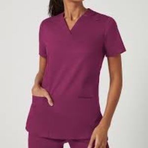 Jaanuu Relaxed V Neck Top | Jaanuu Scrubs